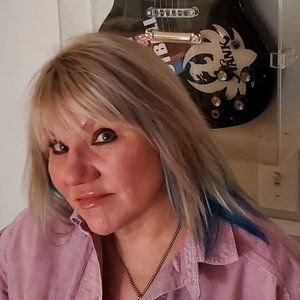 Meet your Posher, Jeri
